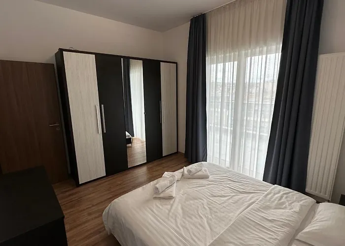 Rbc With Terrace And Parking Apartmán Kluž